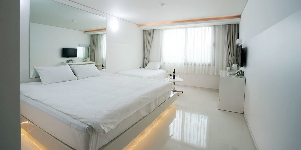 Hotel Ciel Bleu Csedzsu Kültér fotó