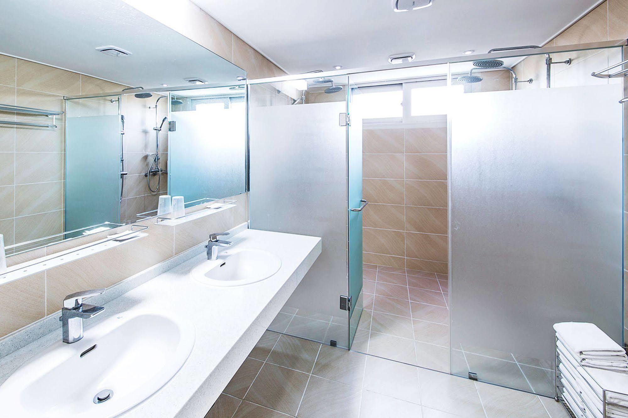 Hotel Ciel Bleu Csedzsu Kültér fotó